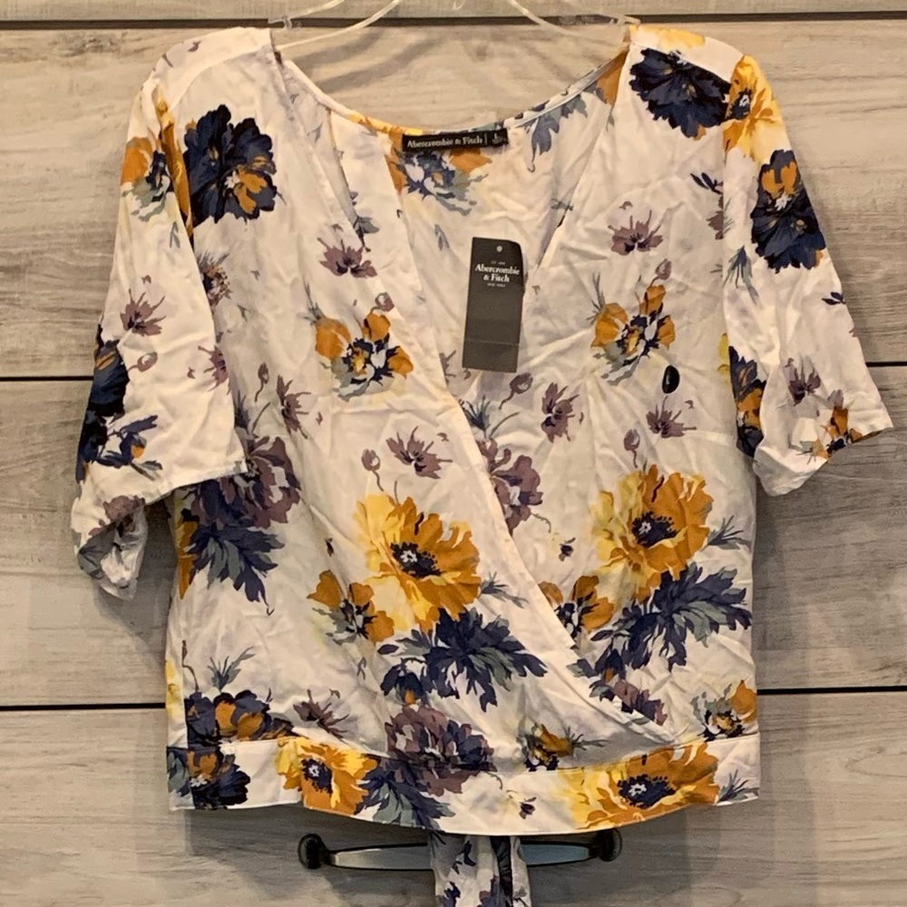Abercrombie & Fitch Blouse